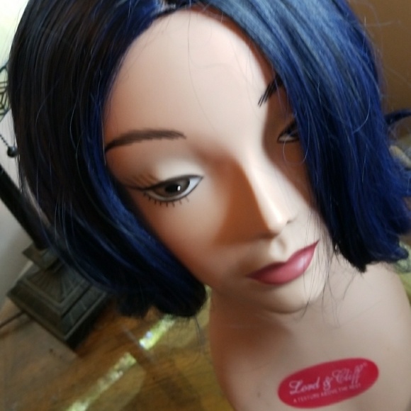 "BL U E, BLUE, BLUE, BLUE, BLACK BOB"!!!💕💕💕 - Picture 6 of 6